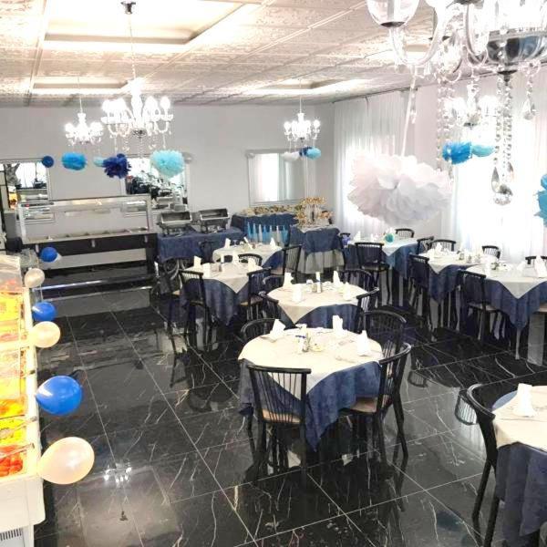 Hotel Atmosfere Beach Чезенатіко Екстер'єр фото